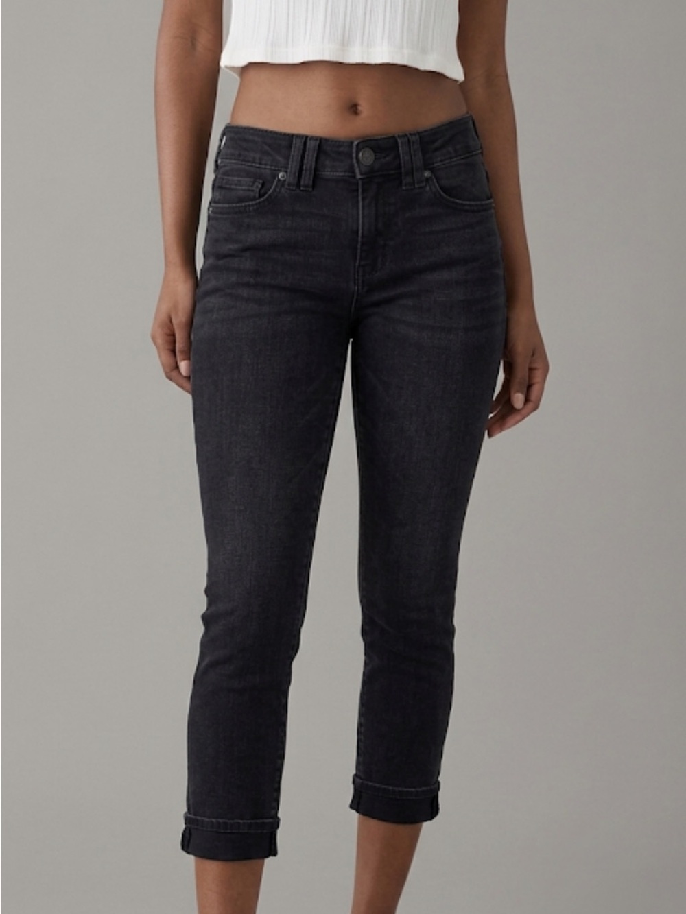 American Eagle Artist Crop Jeans – Size 8 | Black Denim | Capris Skinny Mid Rise
